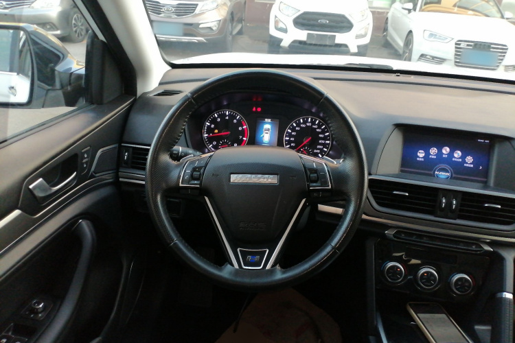 哈弗H6 2018款 蓝标 运动版 1.5T 自动两驱精英型中控内饰13