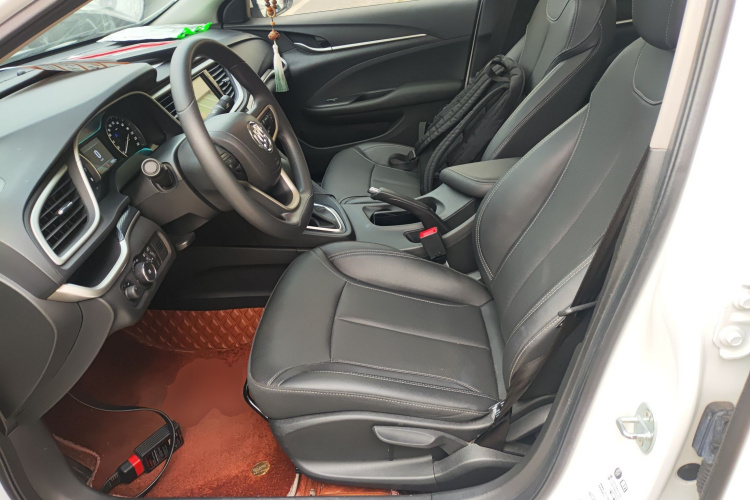 别克 英朗 2021款 改款 典范 1.5L 自动精英型中控内饰19