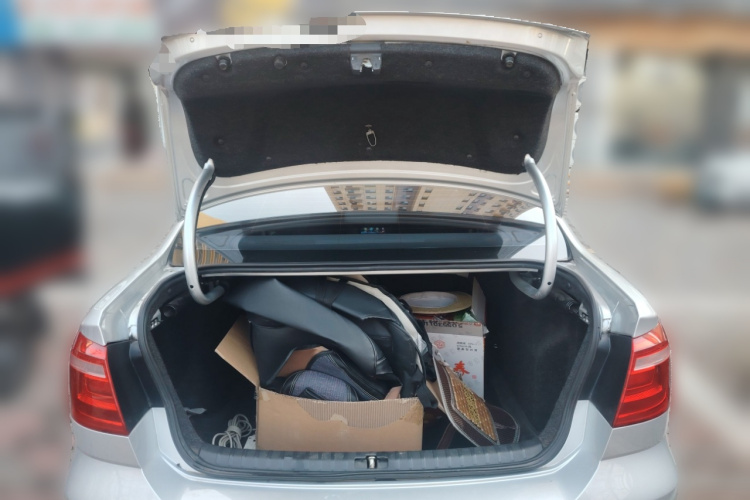 大众 宝来 2014款 1.6L 手动舒适型中控内饰23