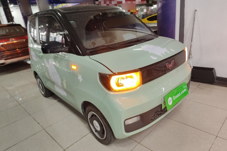 五菱汽车 宏光MINIEV 2021款 马卡龙臻享款 磷酸铁锂车身外观3