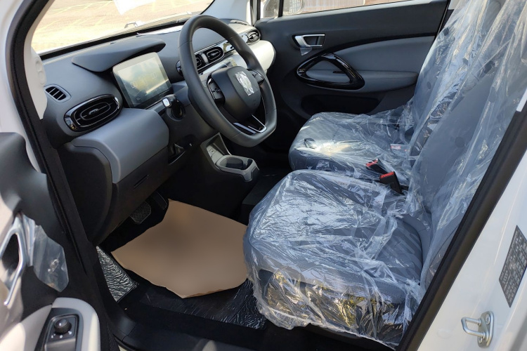 零跑汽车 零跑T03 2025款 310舒享版中控内饰19