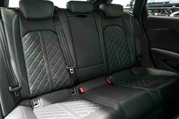 奥迪S4 2024款 S4 Avant 3.0TFSI中控内饰7010