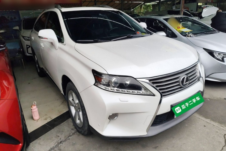 雷克萨斯RX经典 2013款 270 典雅版车身外观3