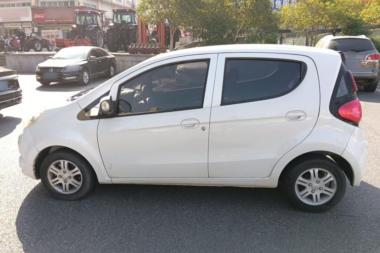 江铃集团新能源 江铃E200L 2018款 E200L 标准型（250KM）车身外观4