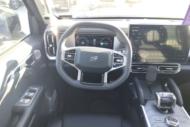 捷途旅行者 2025款 2.0TD DCT 四驱星际卫士局部细节13