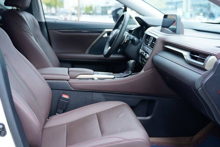 雷克萨斯RX 2020款 改款 450h 四驱典雅版中控内饰7008