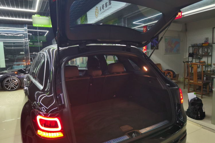 奔驰GLC 2021款 GLC 260 L 4MATIC 动感型局部细节23