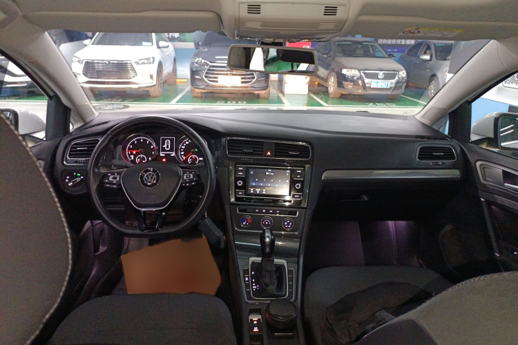 大众 高尔夫 2018款 230TSI 自动舒适型中控内饰7002