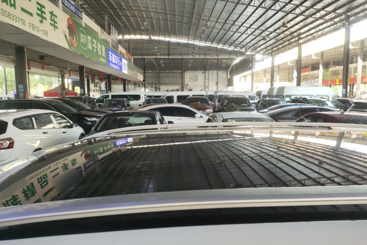 路虎 发现运动版 2020款 249PS R-Dynamic 性能版局部细节57