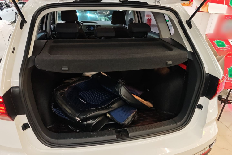 大众 途岳 2019款 280TSI 两驱风尚版 国V机舱底盘23