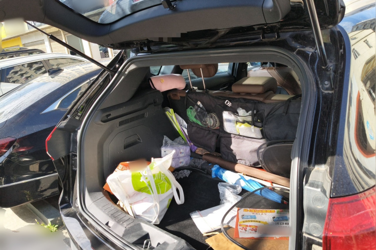 哈弗H6 2017款 红标 2.0T 自动两驱领尚型中控内饰23