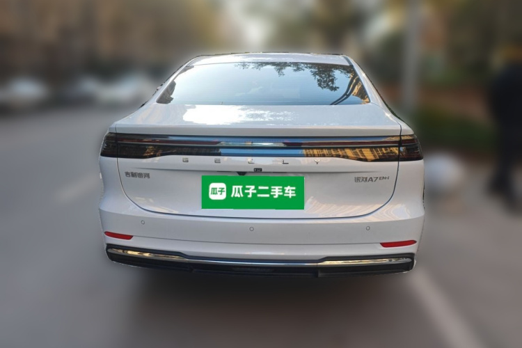 吉利银河 银河A7 2025款 EM-i 70km 豪享版车身外观6004