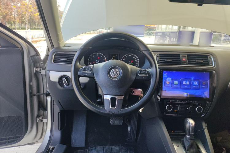 大众 速腾 2014款 改款 1.4TSI 自动豪华型中控内饰13