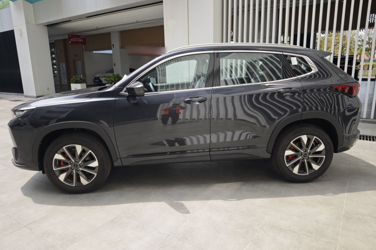 星途追风 2024款 1.5T CVT迅捷版车身外观6003