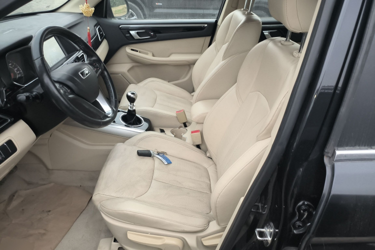 众泰 大迈X5 2017款 白金版 1.5T 手动豪华型中控内饰19