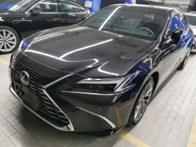 雷克萨斯ES 2025款 300h 臻享版