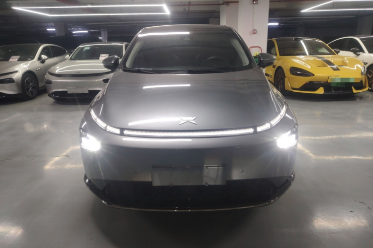 小鹏G3 2021款 G3i 460N车身外观6001