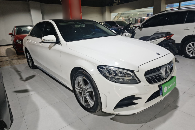 奔驰C级 2019款 改款 C 260 L 运动版车身外观6002