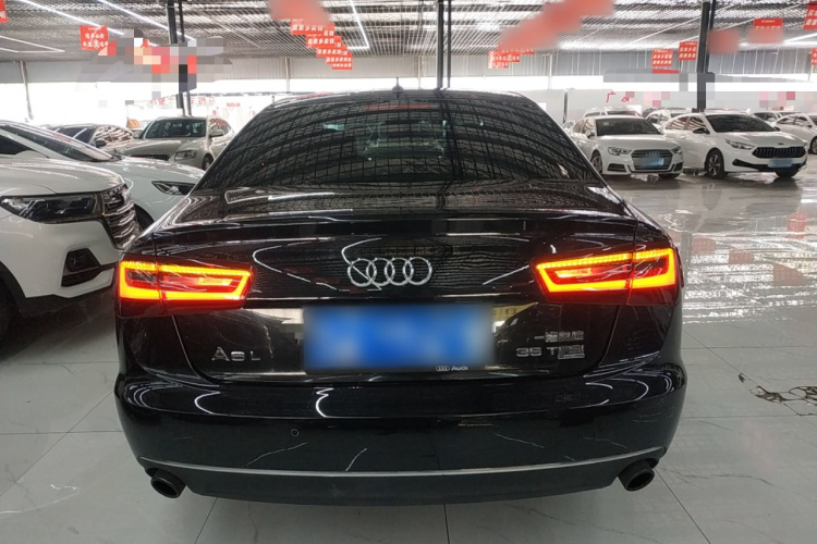 奥迪A6L 2015款 35 FSI quattro 舒适型车身外观6