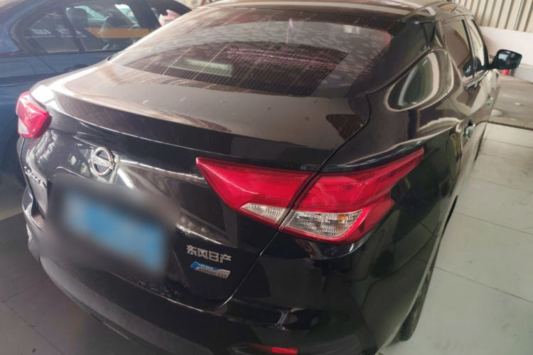 日产 蓝鸟 2016款 1.6L CVT智酷版车身外观7