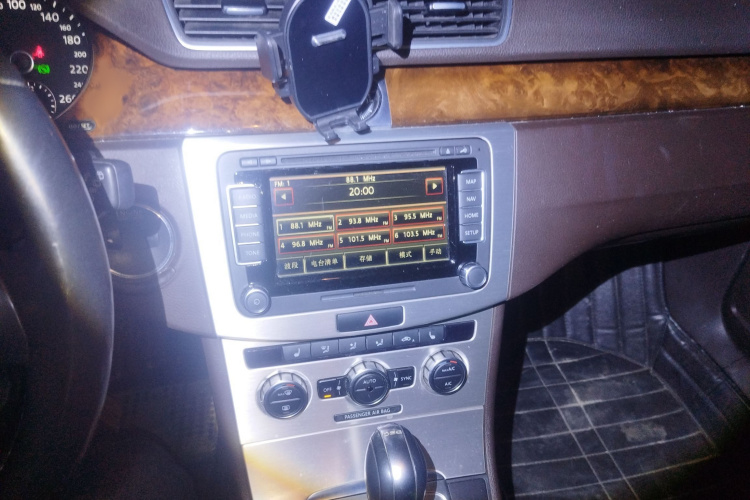 大众 迈腾(进口) 2012款 旅行版 2.0TSI 舒适型局部细节16