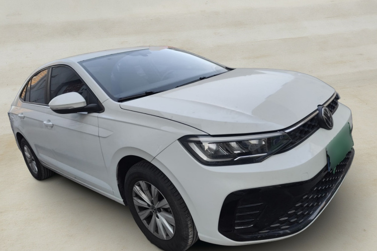 大众 朗逸 2023款 新锐 1.5L 自动新逸版车身外观3