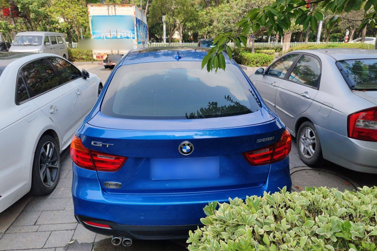 宝马3系GT 2014款 328i 设计套装型车身外观6003