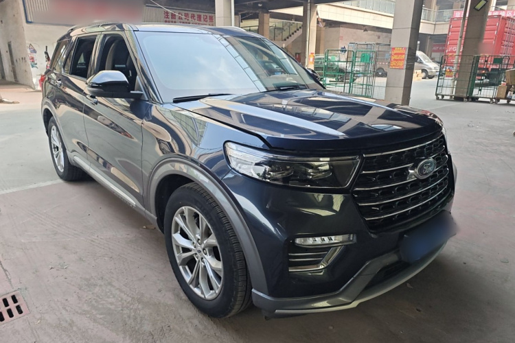 福特 探险者 2020款 EcoBoost 285 后驱风尚版 6座车身外观3
