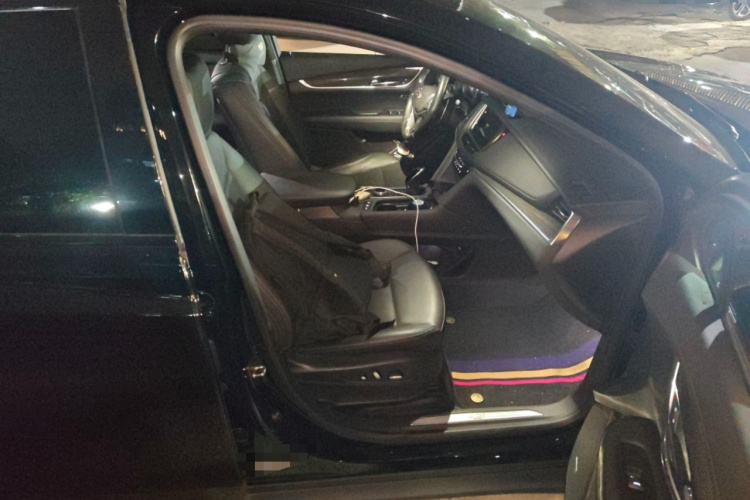 凯迪拉克XT5 2022款 2.0T 四驱豪华型（蜂鸟版）局部细节9005