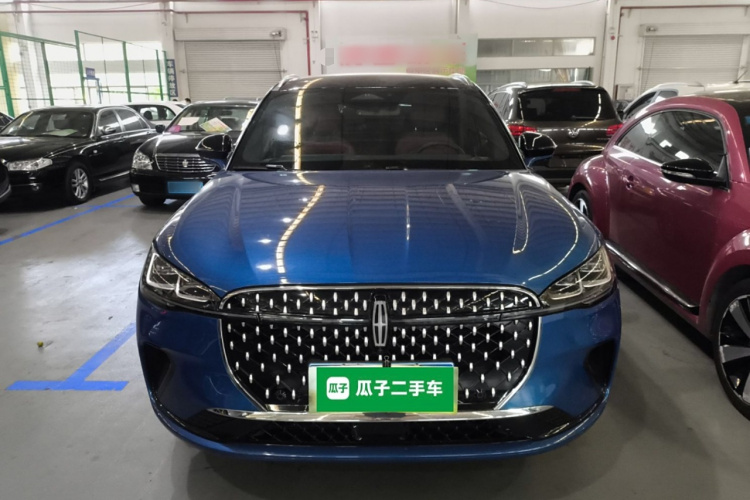 林肯 冒险家 2023款 2.0T 四驱尊雅版车身外观2