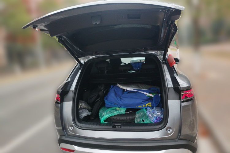 比亚迪 宋L DM-i 2025款 智驾版 112km 超越型中控内饰23