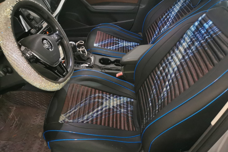 大众 朗逸 2018款 280TSI DSG豪华版 国V中控内饰19