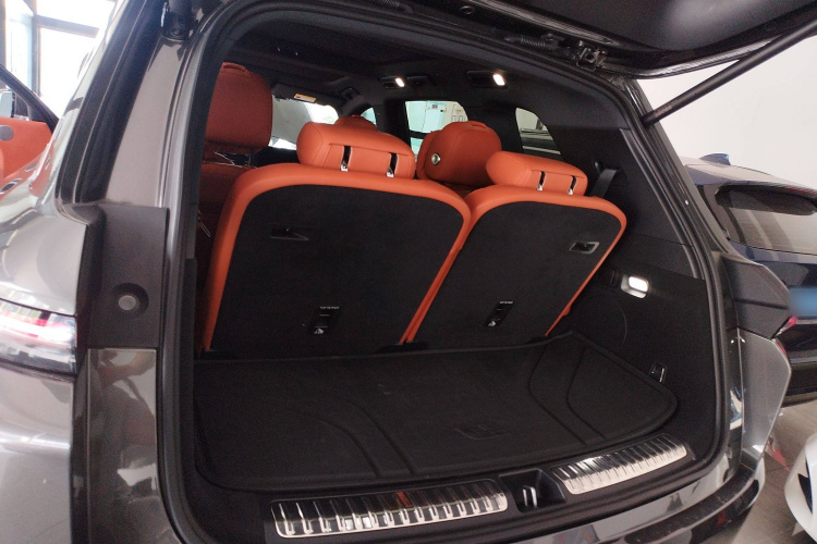 理想汽车 理想L8 2023款 Pro局部细节23