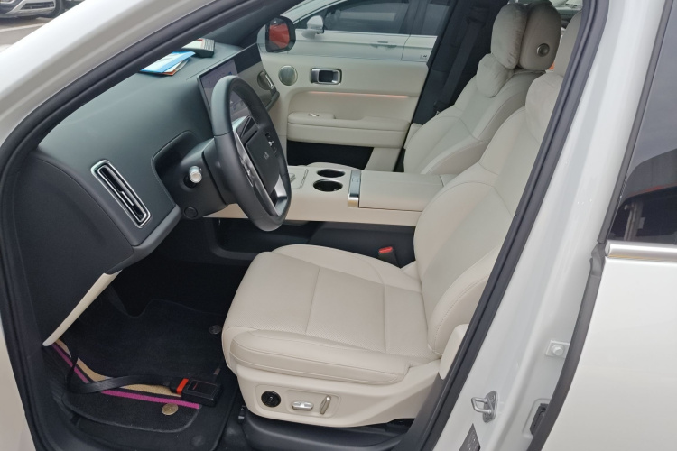 理想汽车 理想L6 2024款 Max局部细节19