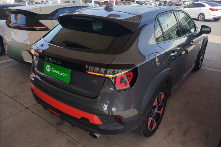 领克02 2018款 1.5T DCT两驱耀版 国V车身外观7