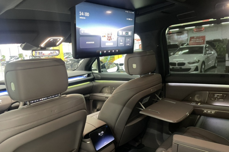 蔚来ES8 2026款 六座行政豪华版中控内饰7009