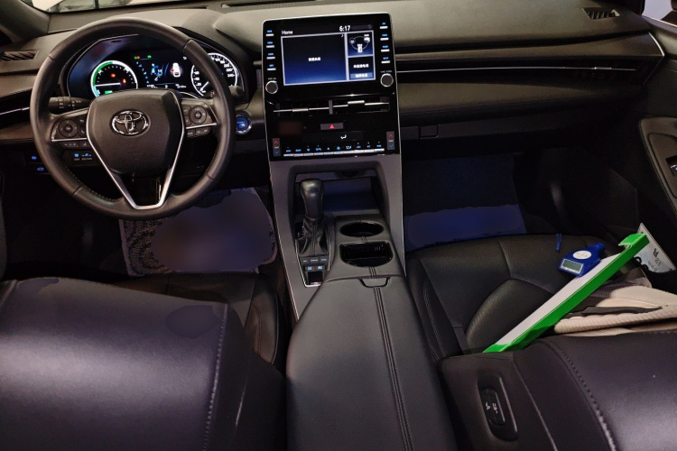 丰田 亚洲龙 2019款 双擎 2.5L 豪华版 国VI中控内饰12