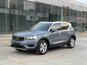 沃尔沃XC40 2020款 T3 智行时尚版