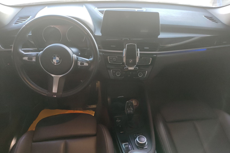 宝马X1 2022款 sDrive25Li 领先型中控内饰12