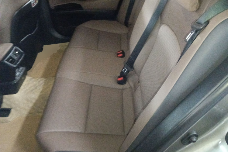 雷克萨斯ES 2022款 260 卓越版中控内饰7004