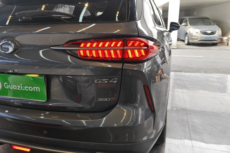 广汽传祺 传祺GS4 PLUS 2021款 390T 自动星云版车身外观6006