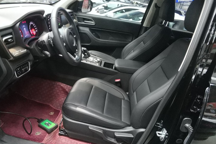 长城 炮 2023款 2.0T商用版自动柴油两驱精英型长箱GW4D20M局部细节19