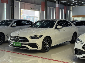 奔驰C级 2023款 改款 C 200 L 运动版