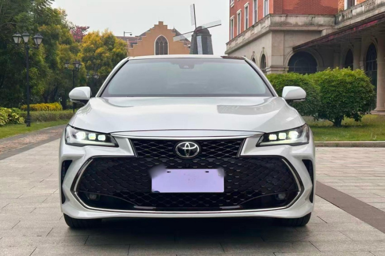 丰田 亚洲龙 2023款 2.5L Touring尊贵版车身外观6001