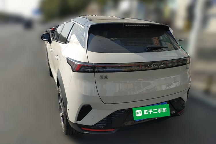 领克06 2025款 Renew 1.5T Halo车身外观5