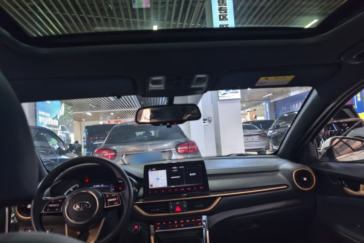 起亚K3 2019款 1.5L CVT智享互联版中控内饰22