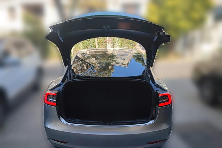 特斯拉 Model 3 2022款 后轮驱动版局部细节23