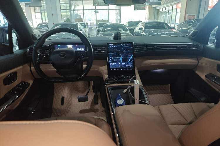 蔚来ES8 2020款 580KM 六座版中控内饰12