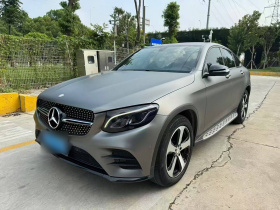 奔驰GLC轿跑 2019款 GLC 200 4MATIC 轿跑SUV