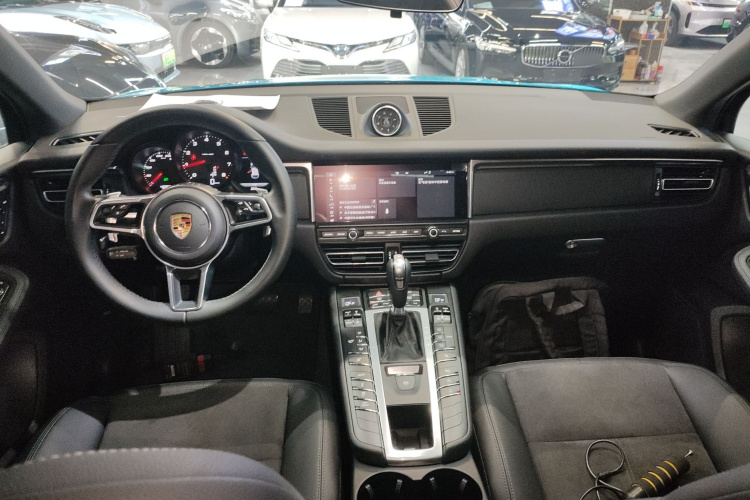 保时捷 2021款 Macan 2.0T中控内饰7002